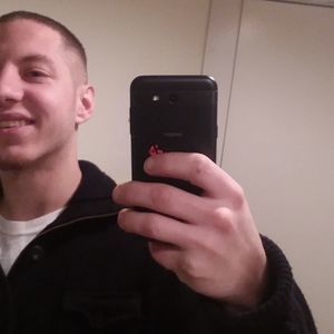 Meet your Posher, Dy